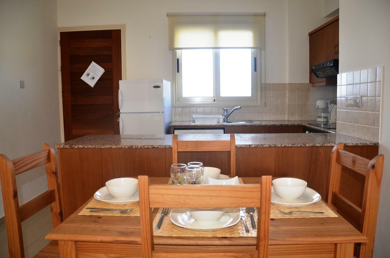 Top Floor, 2 Bedroom Apartment Vanessa D204, Free Wifi, Village View Pegeia Quarto foto