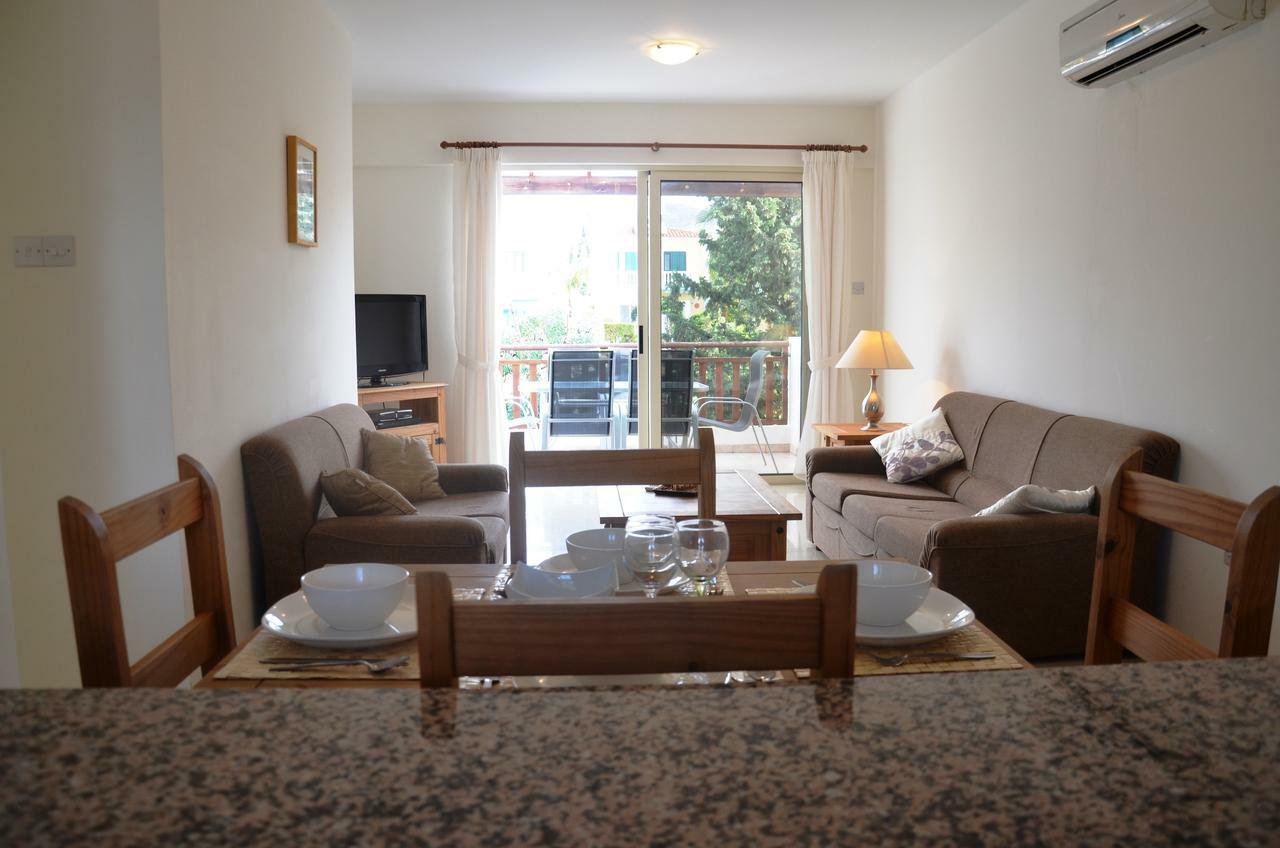 Top Floor, 2 Bedroom Apartment Vanessa D204, Free Wifi, Village View Pegeia Quarto foto
